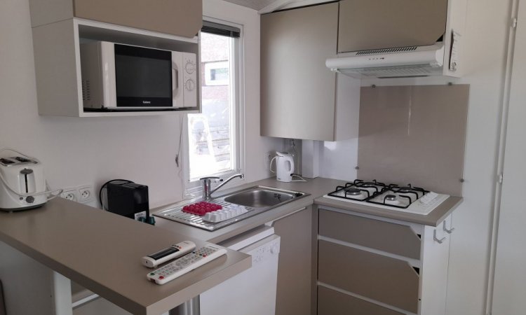 Mobil home XL Premium 4 chambres climatisé 40m² au Cap d'Agde