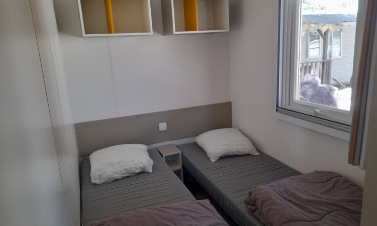 Mobil home XL Premium 4 chambres climatisé 40m² au Cap d'Agde